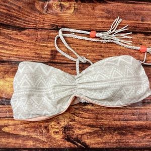 Victoria’s Secret Strapless print Bandeau bikini